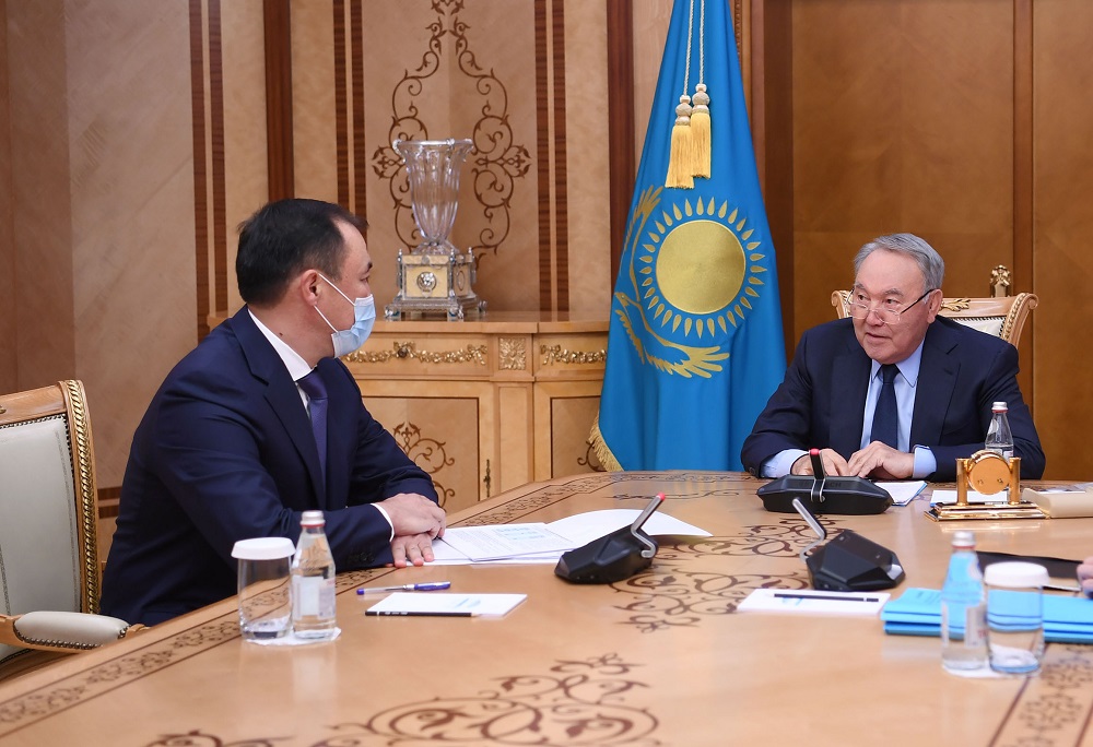 Казахстаном построено 2,5 тысячи километров железных дорог – Нурсултан Назарбаев