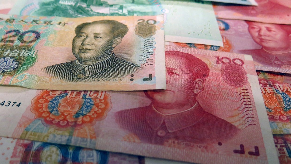 Китай не планирует девальвировать курс юаня  