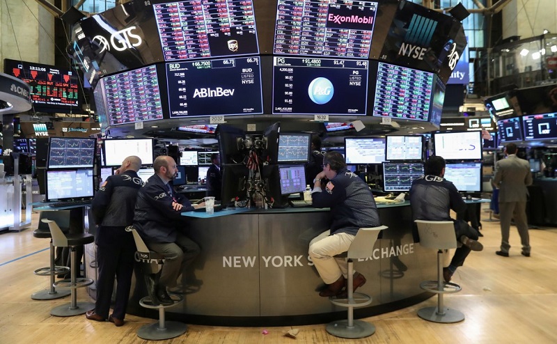 Рынок акций США рухнул на тревогах по поводу экономики