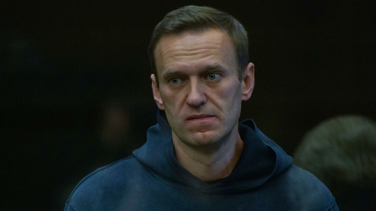 Навального перевели из больницы в колонию  