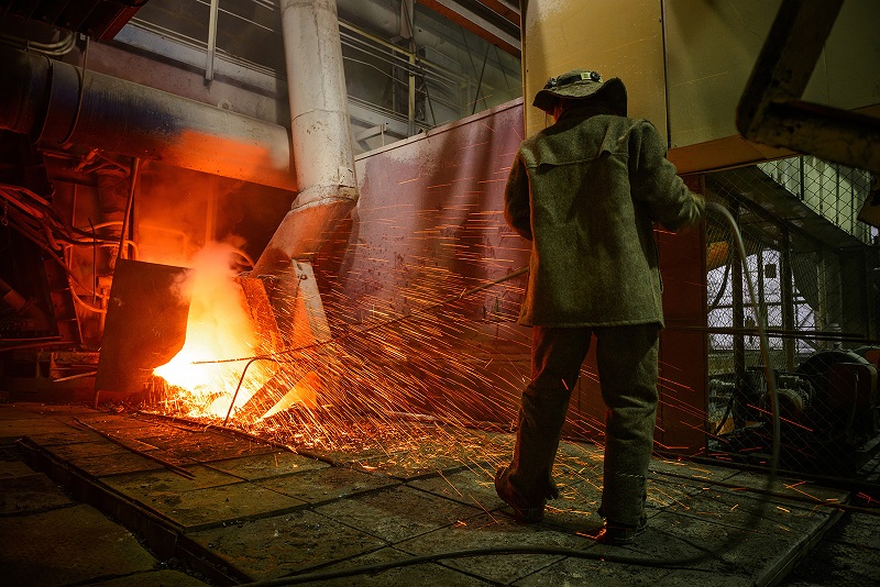 Экологи проведут проверку металлургического комплекса "Казцинка" в Усть-Каменогорске   