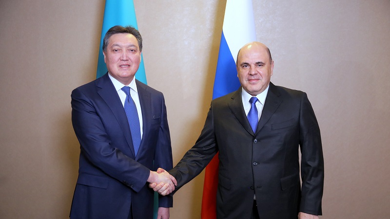 Премьеры Казахстана и РФ обсудили подготовку к предстоящему форуму межрегионального сотрудничества  