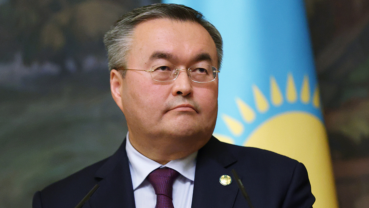 Парламент принял норму об отмене смертной казни в Казахстане  