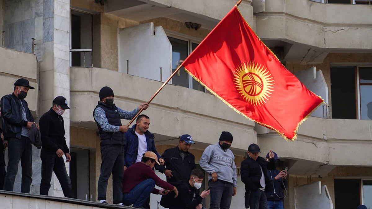 Досрочные выборы президента Кыргызстана состоятся 10 января 2021 года – ЦИК
