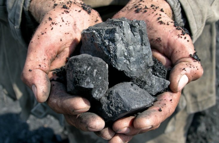 Добыча каменного и бурого угля в РК выросла на 0,5% за год  