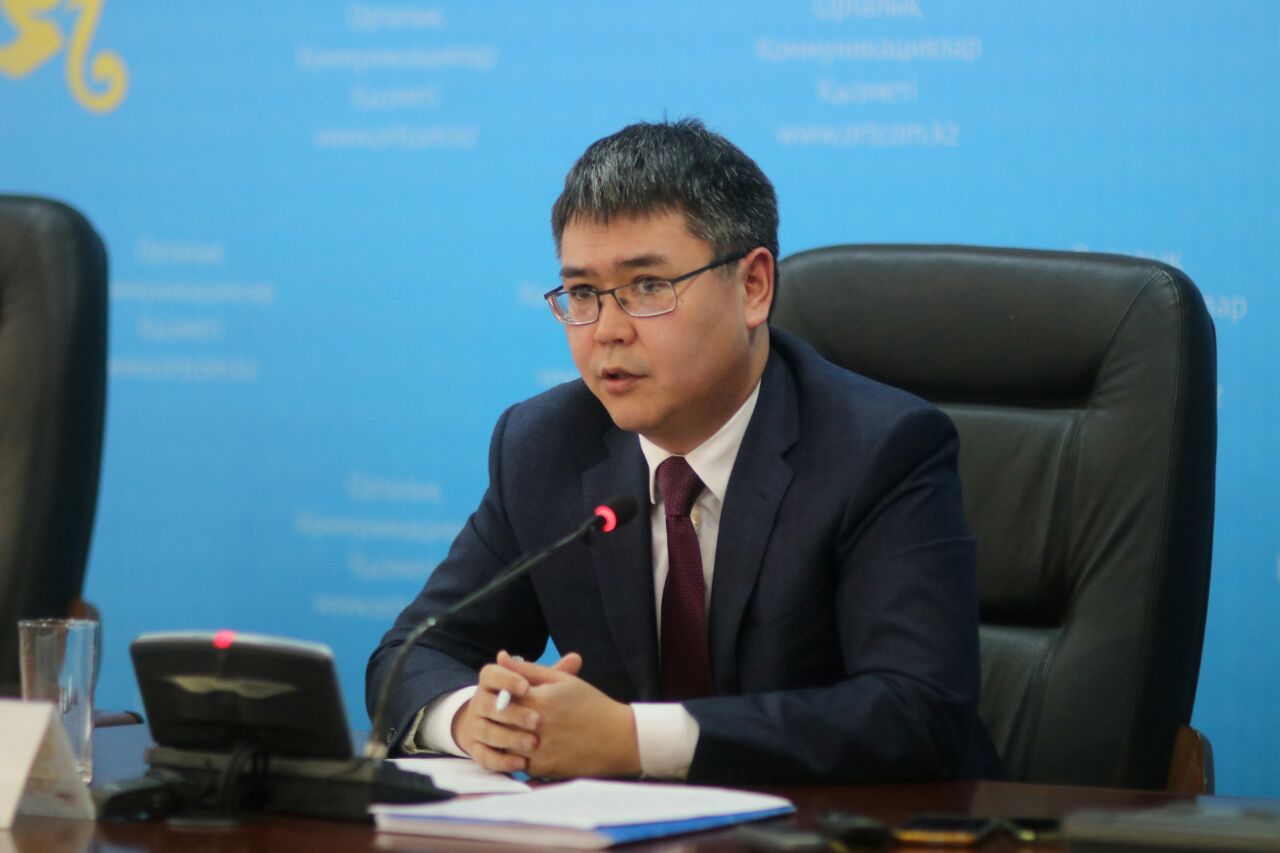 В Казахстане планируют повысить пособия по инвалидности для детей  