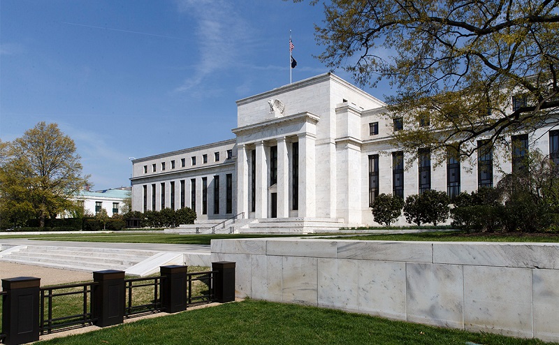 В каком случае может произойти снижение ставки ФРС   