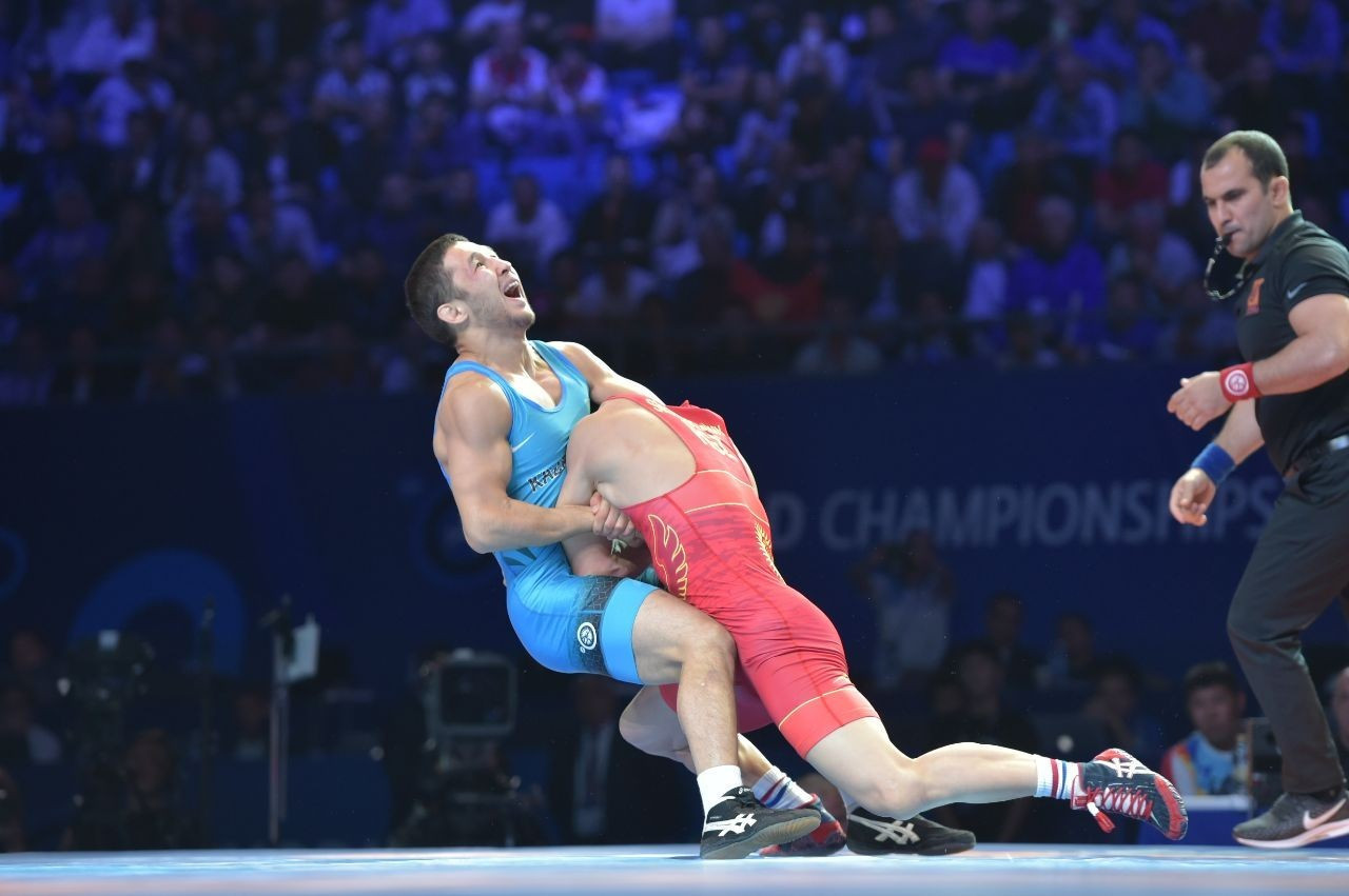 Кто из казахстанских борцов будет биться за последние олимпийские лицензии на мировом отборе 