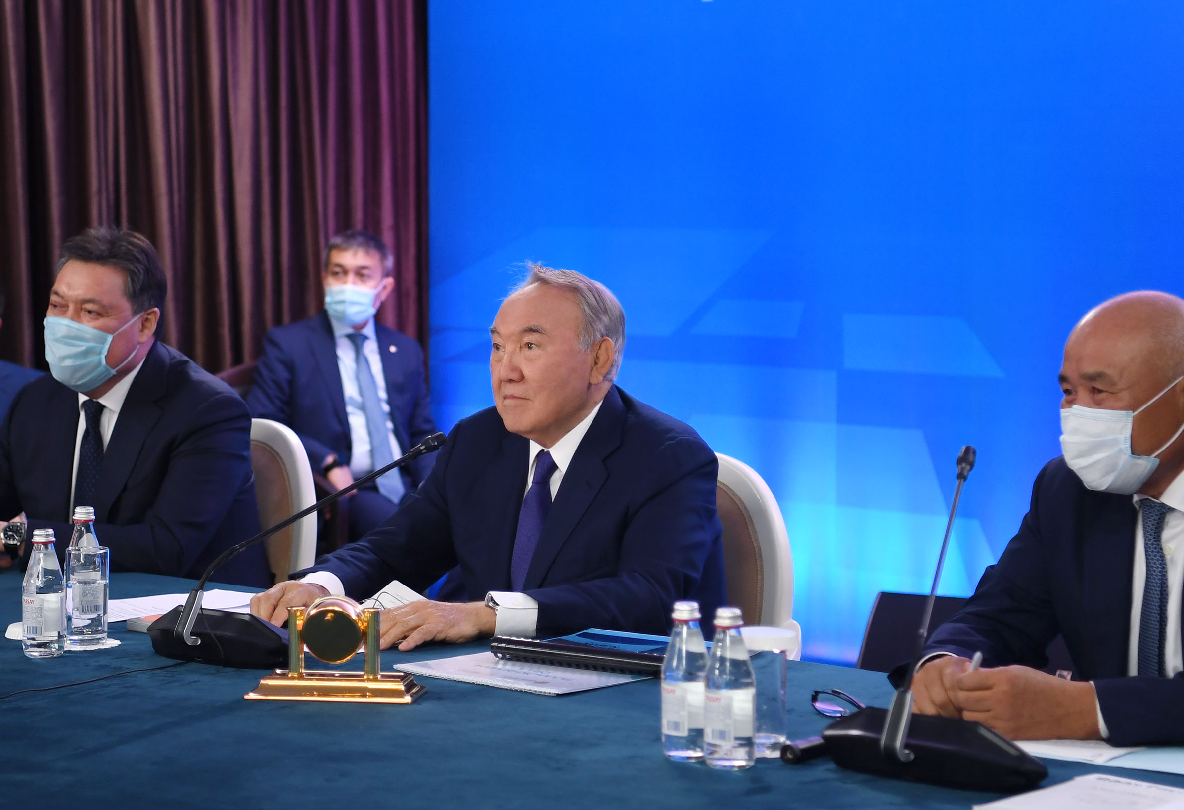 Нурсултан Назарбаев ознакомился с планами развития города Туркестана