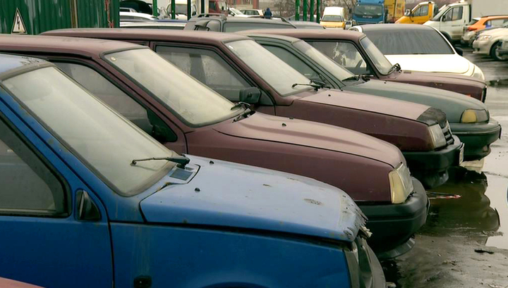 Число зарегистрированных автомобилей в Казахстане в январе-марте уменьшилось на 1,8%