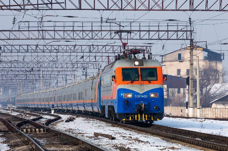 Временно сокращается маршрут поезда из Алматы и Нур-Султана в Урумчи