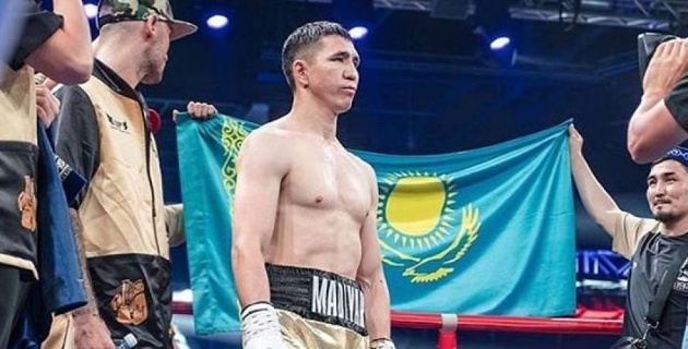Мадияр Ашкеев америкалық боксшыдан жеңілді
