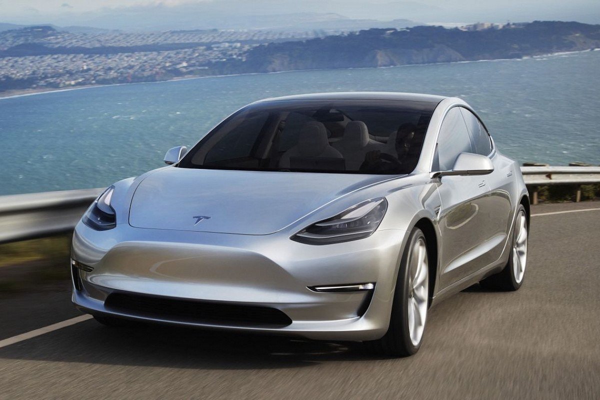 Tesla снизила на 9% стартовую цену производимых в Шанхае автомобилей Model 3