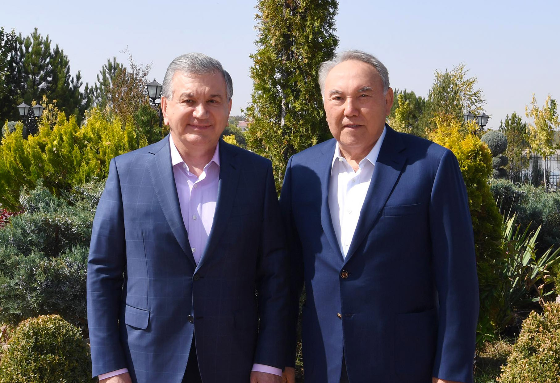 Нұрсұлтан Назарбаев Өзбекстан Республикасының Президенті Шавкат Мирзиёевпен кездесті