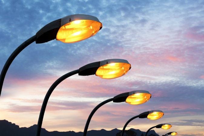 В Алматы установят освещение на 600 улицах и реконструируют 270 км электросетей 