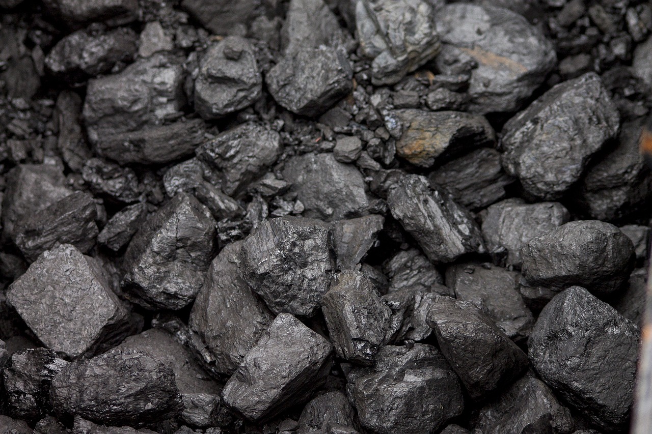 Китай в I квартале увеличил добычу угля на 16%, импорт упал на 28,5%