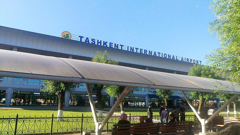 Аэропорты Узбекистана с 15 апреля снижают сборы и тарифы на 27% 