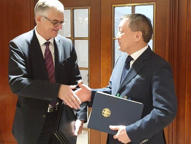 Казахстан и Германия договорились о развитии сотрудничества в аграрном секторе