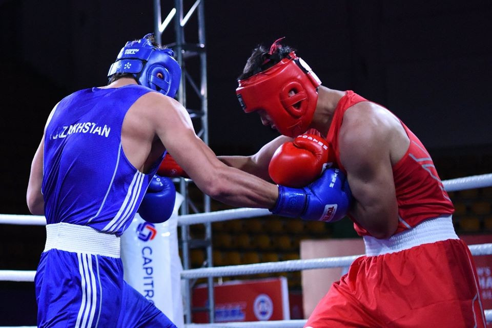 В полуфинале молодежного ЧА по боксу выступят 15 казахстанцев