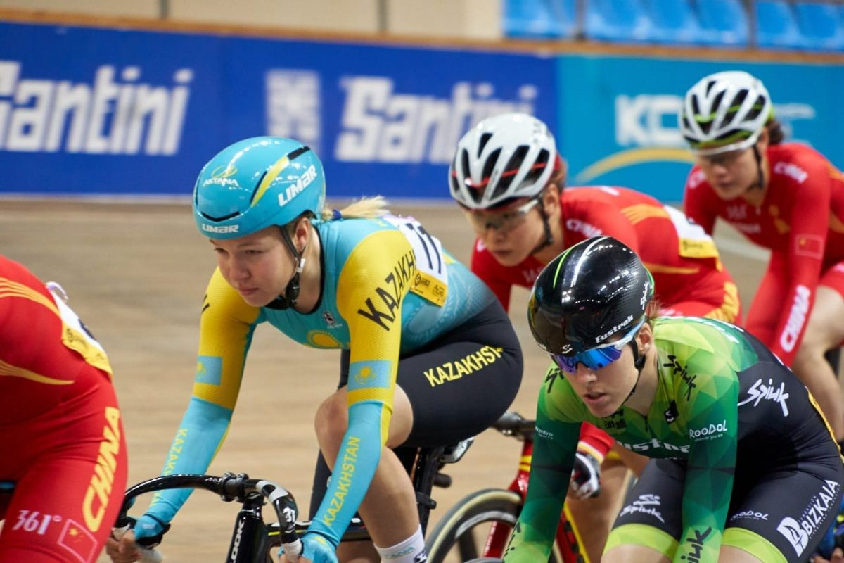 Кубок мира по велоспорту на треке: казахстанцы продолжают выступление