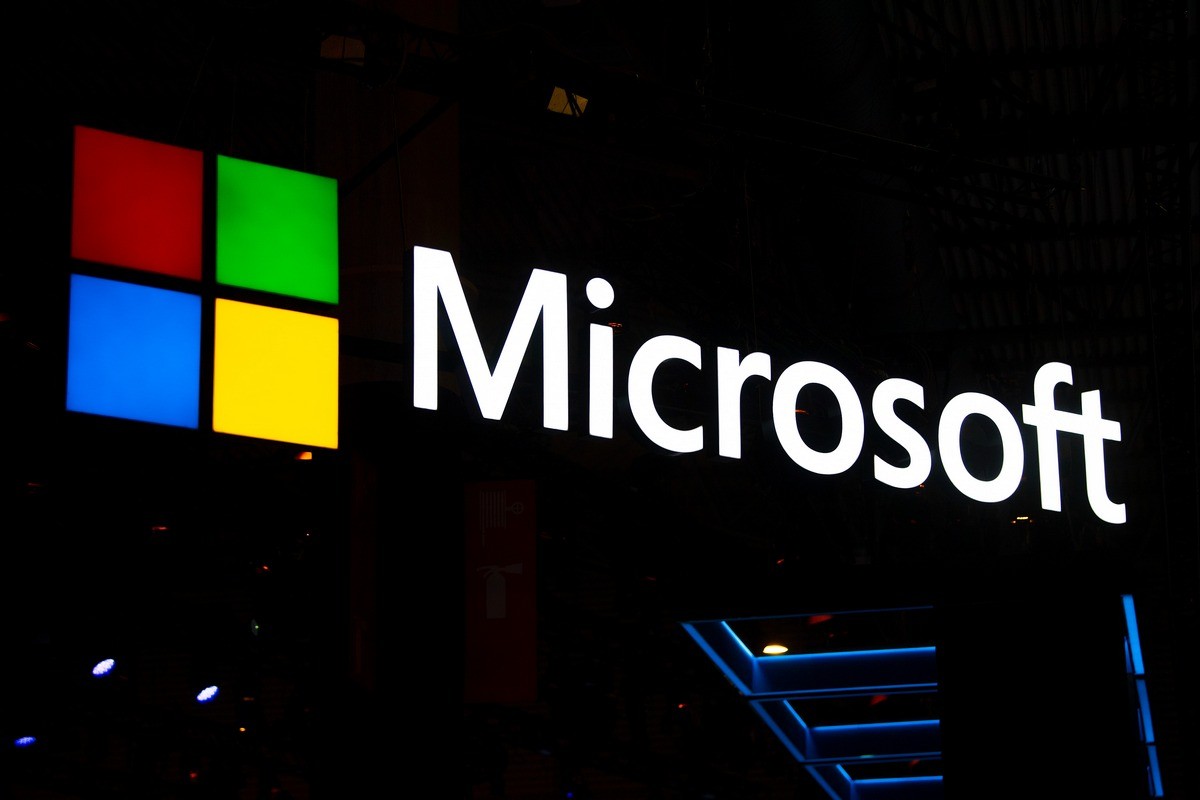 Microsoft закроет все физические магазины