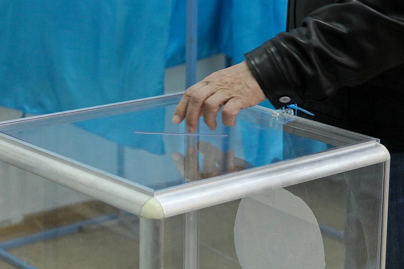 Казахстанские партии определили даты предвыборных съездов