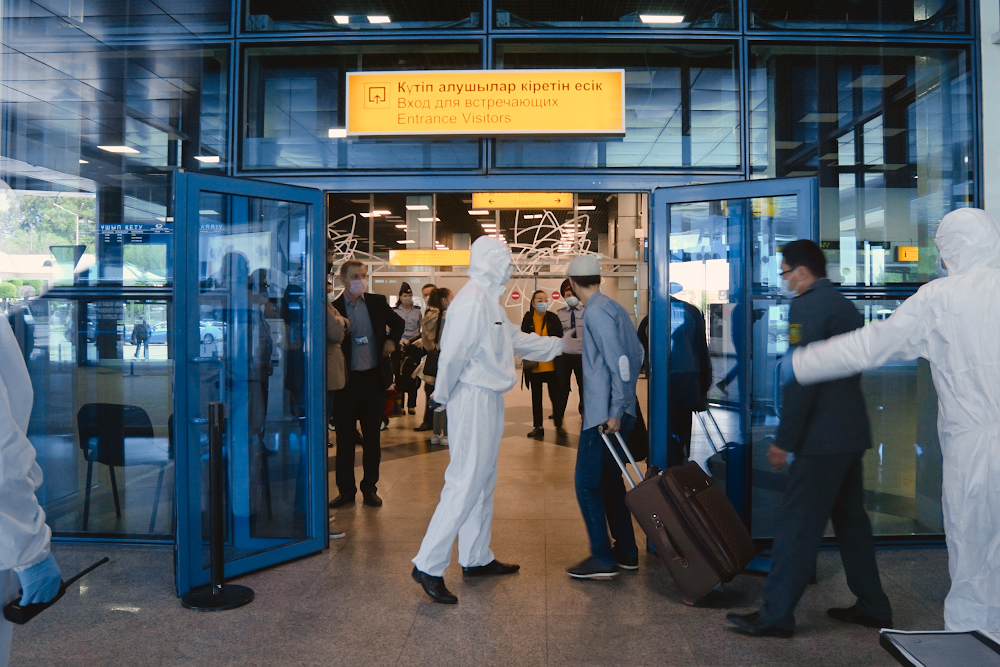У прилетевших в Казахстан из-за рубежа пассажиров коронавирус не обнаружен 