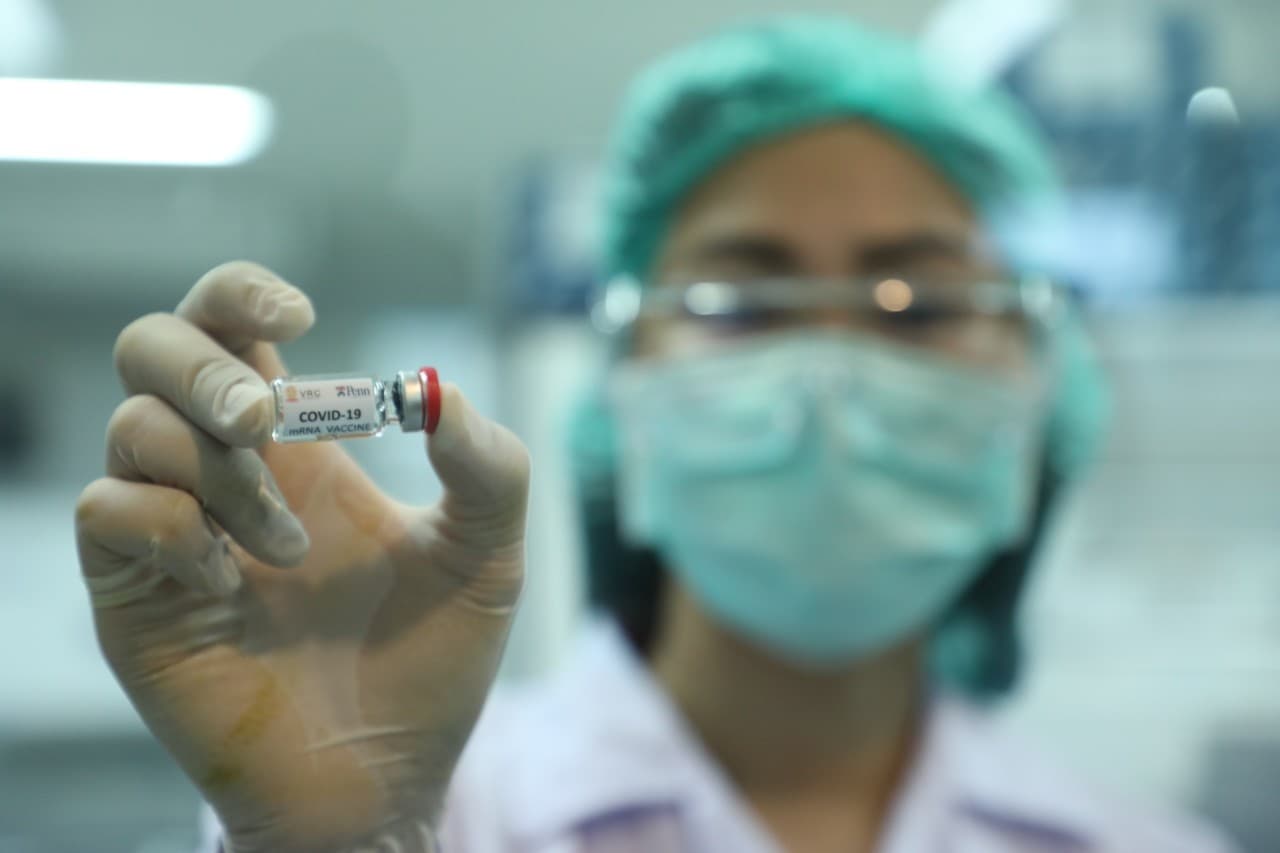 Кампания вакцинации от COVID-19 стартовала в Таиланде