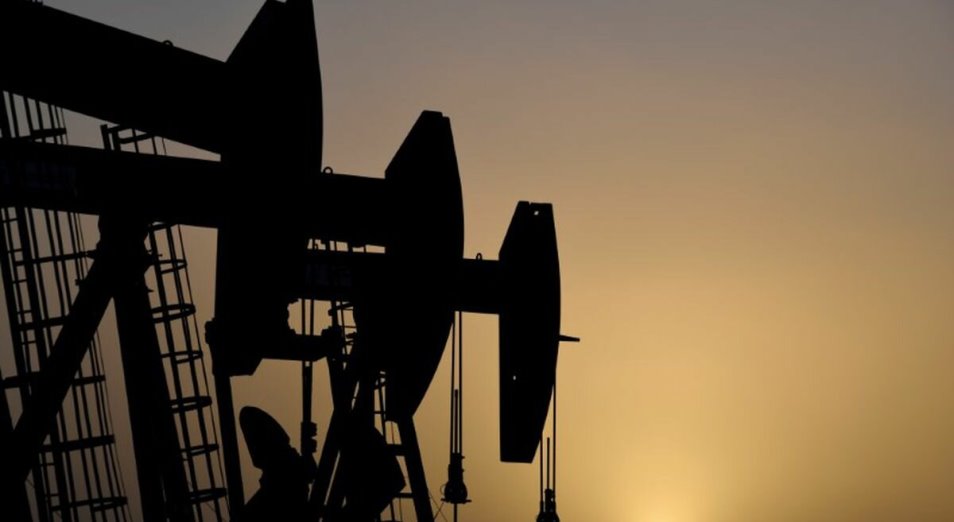 Эксперт: Спрос на нефть будет восстанавливаться в течение двух лет