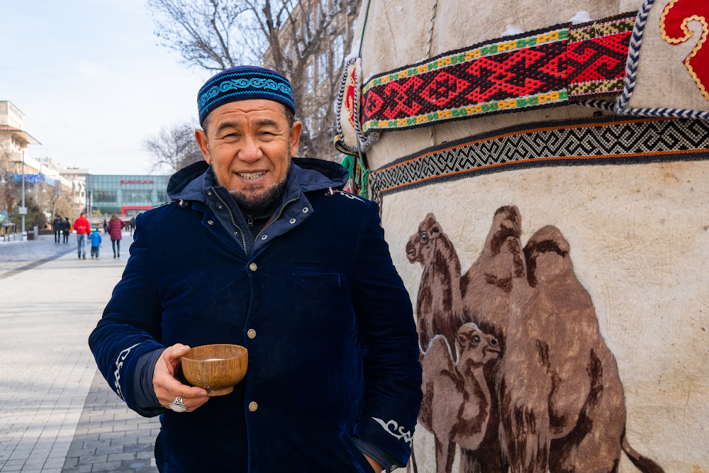 В Алматы прошла ярмарка ремесел, завершившая сезон этого года