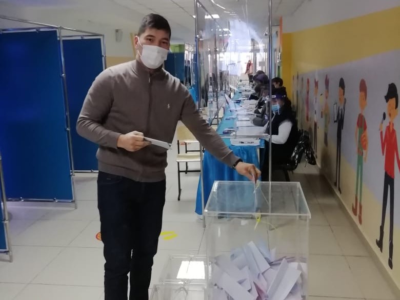 Ильин, Сапиев и другие спортсмены проголосовали на выборах