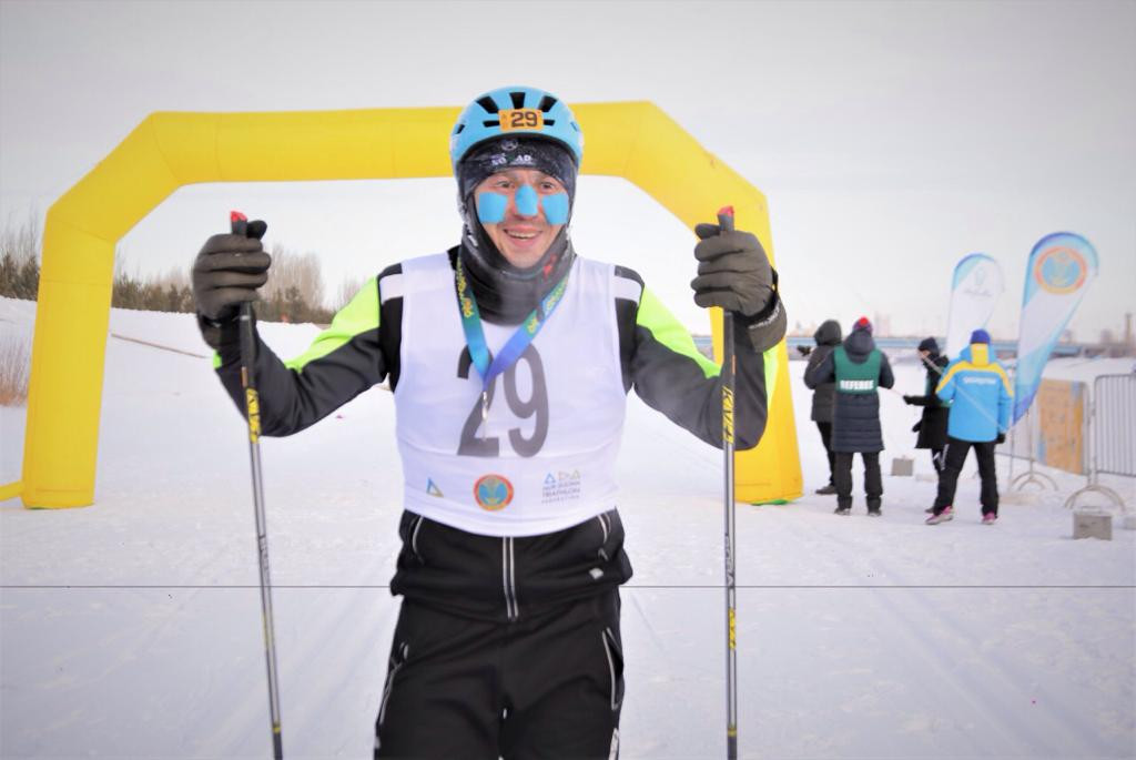 В Нур-Султане прошли зимние соревнования по триатлону