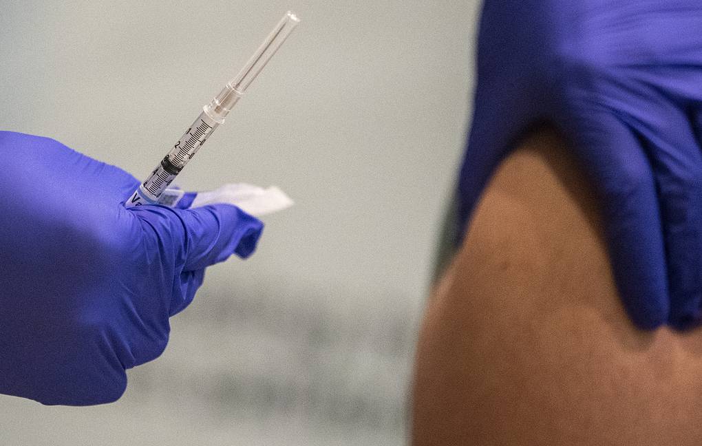 В США одобрили новую вакцину от коронавируса