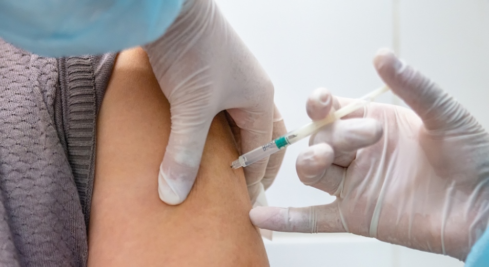 В Казахстане вводится режим обязательной вакцинации