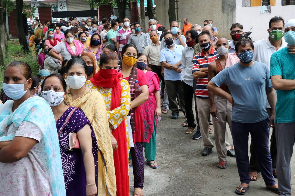 В Индии вследствие пандемии могли скончаться миллионы жителей