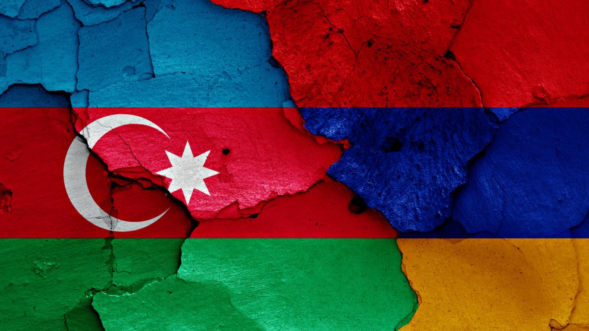 Азербайджан и Армения обвиняют друг друга в провокациях в Карабахе |  Inbusiness.kz