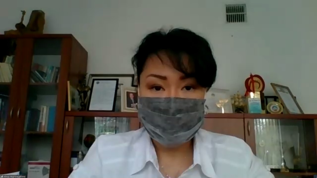 Почему врачи не рекомендуют носить многоразовые маски детям 