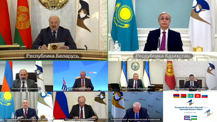 Тоқаев Лукашенкоға: Қонақжайлығымызға күмәнданбай-ақ қойыңыз