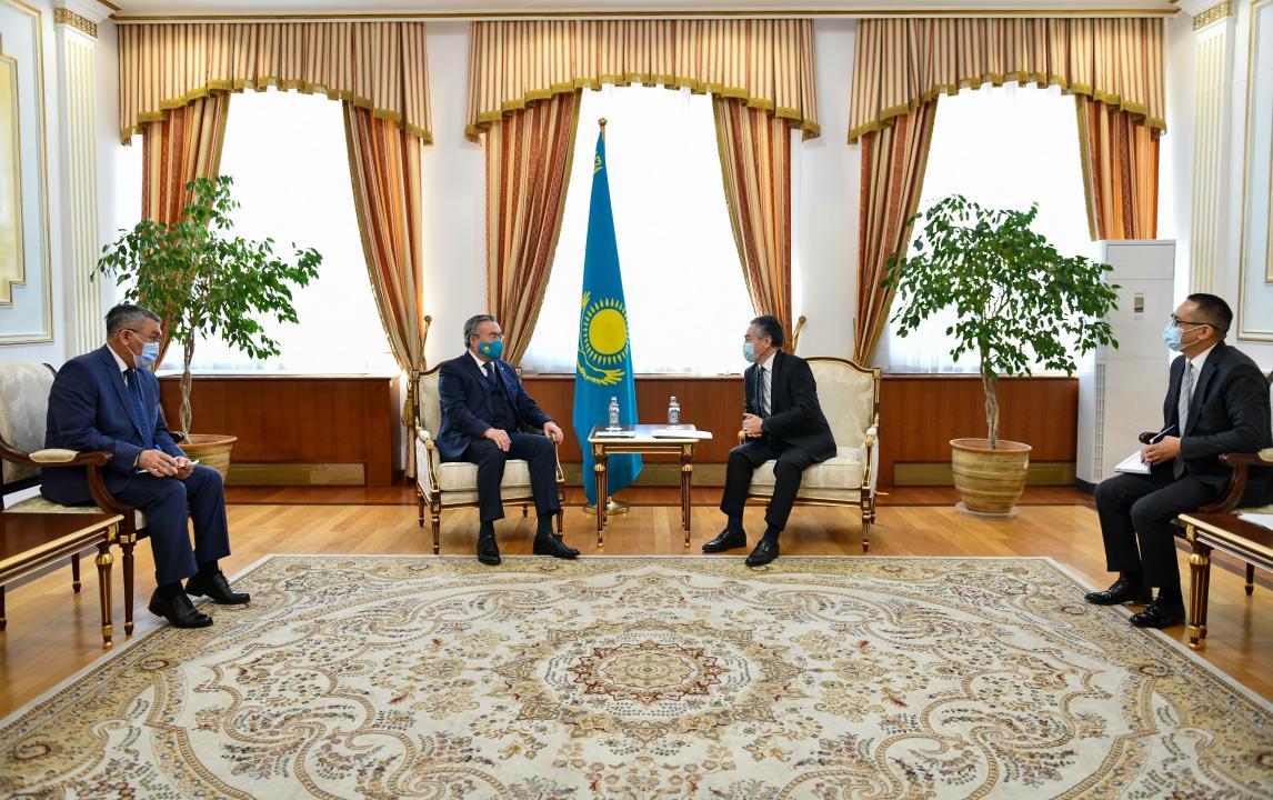 Казахстан приветствует усилия Кыргызстана и Таджикистана по нормализации обстановки после конфликта  