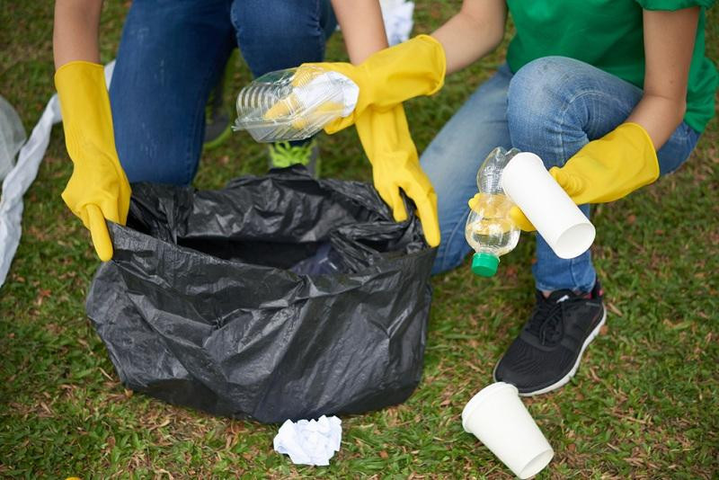 Сарыбұлақ өзенінің жағасынан 7 тоннаға жуық қатты тұрмыстық қалдық жиналды