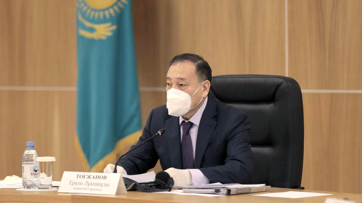 Ералы Тугжанов провел второе заседание комиссии по земельной реформе