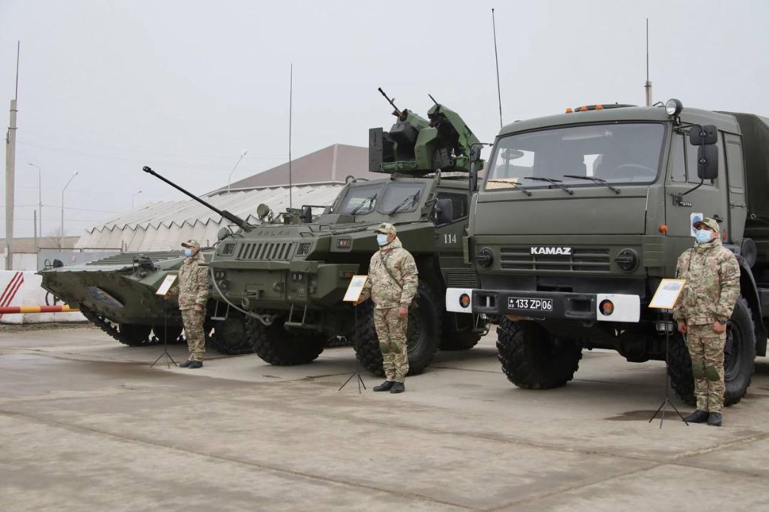 Министр обороны проверил ход призыва в Атырауской области