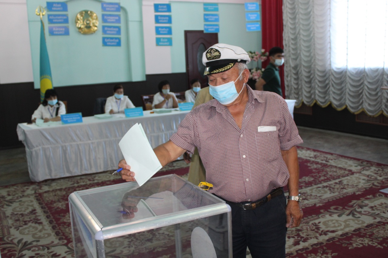 В Восточном Казахстане начались выборы сельских акимов