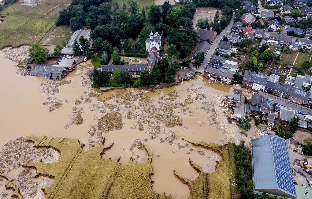 Власти Германии предоставят более €300 млн для устранения последствий наводнения