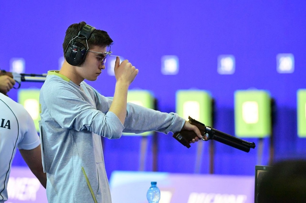 Эльдар Иманкулов стал чемпионом Азии по пулевой стрельбе