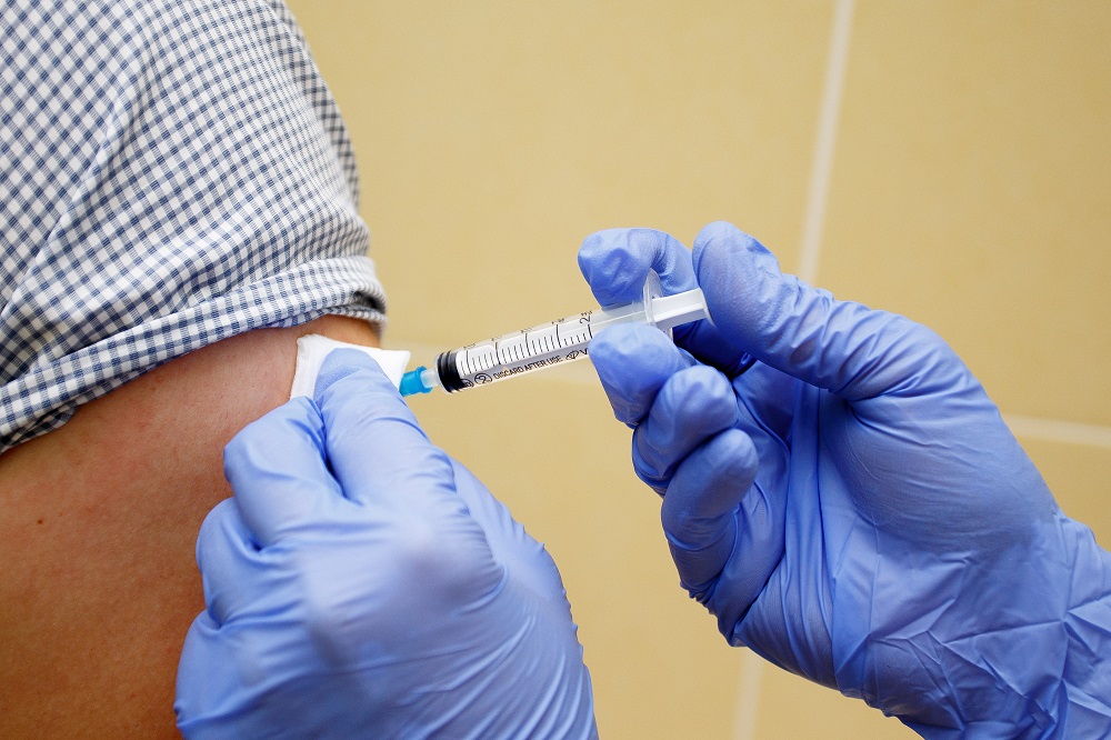 В ВКО оба компонента прививки от Covid-19 получили 38% населения