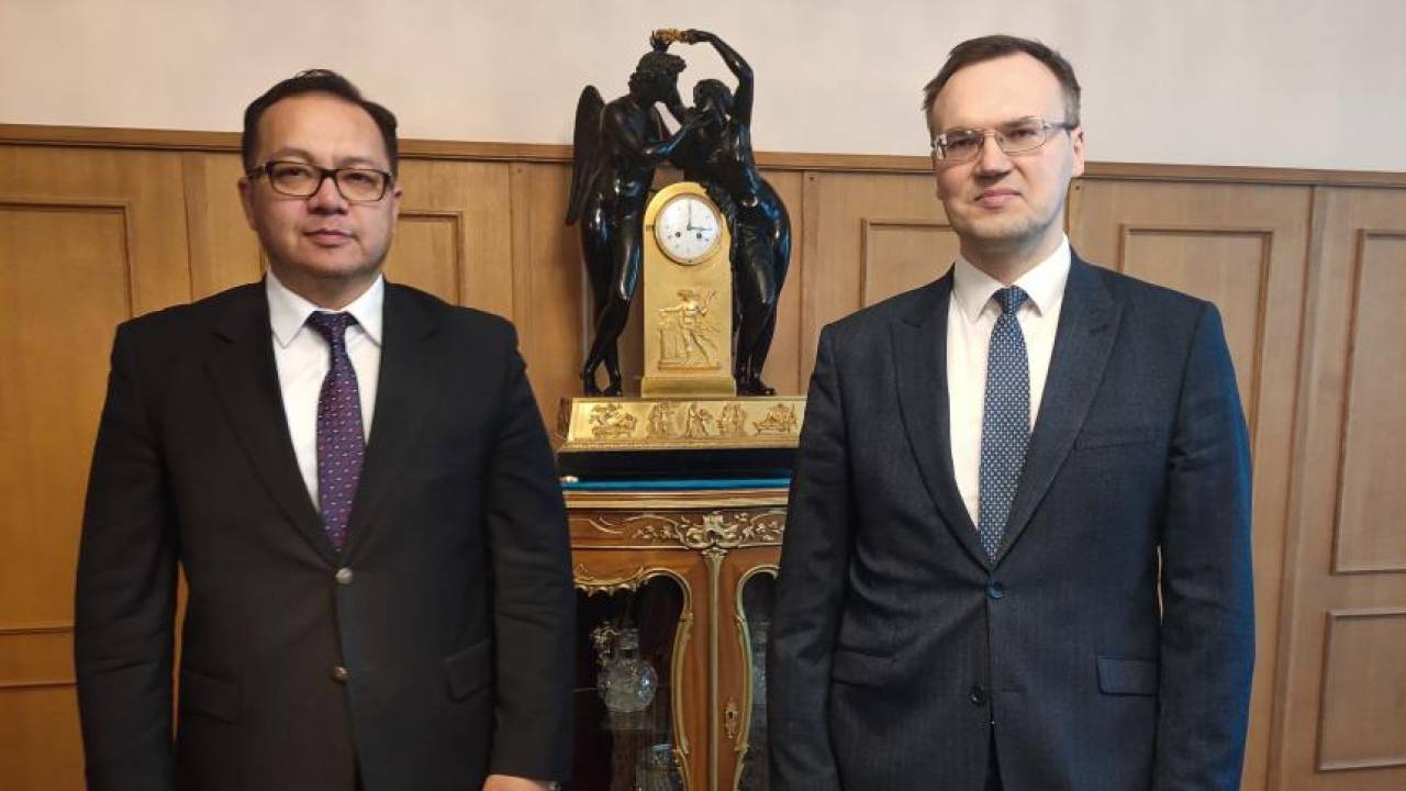 Казахстан и Россия договорились о плановых консультациях между структурными подразделениями