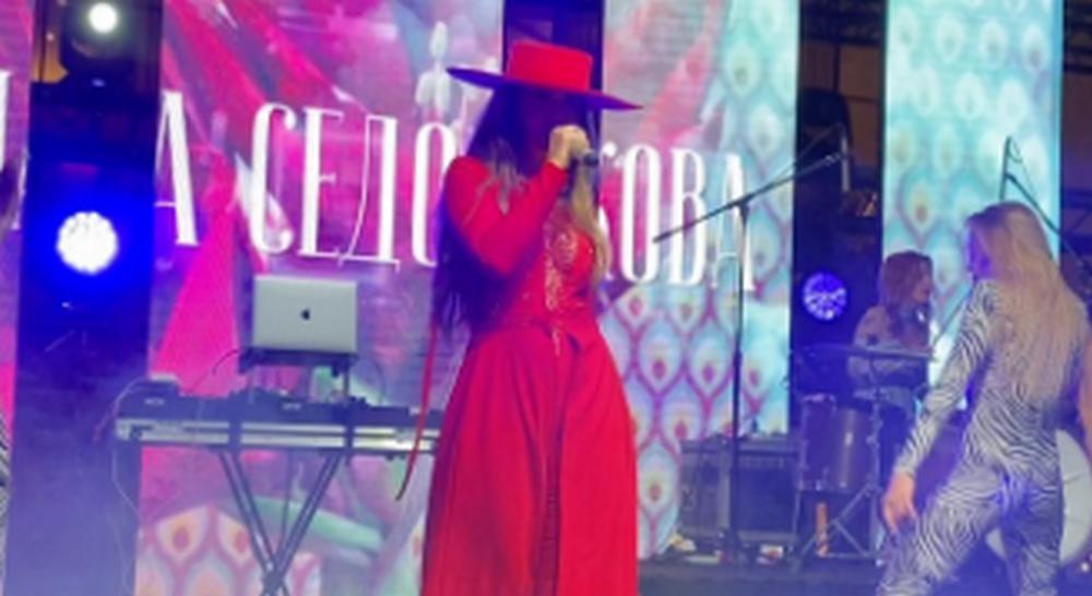 Организаторам концерта Анны Седоковой в отеле Rixos Aktau грозит штраф