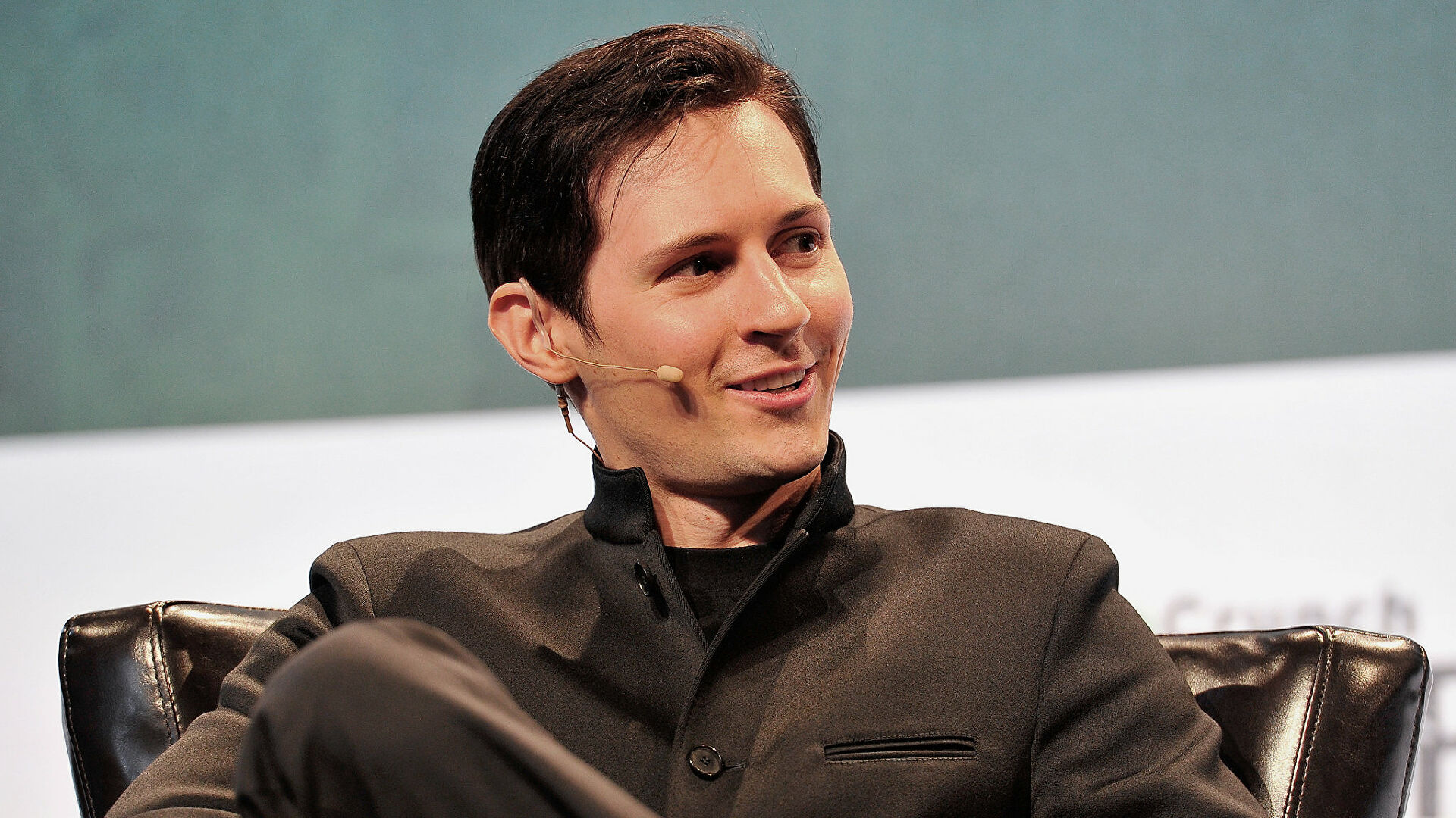 Основатель Telegram Павел Дуров раскритиковал Apple и Google 