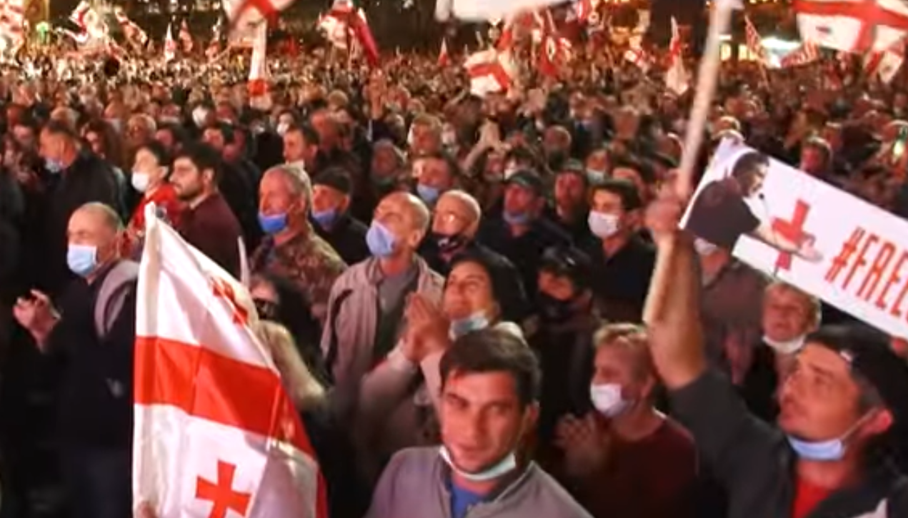 В Тбилиси прошел митинг в поддержку Саакашвили